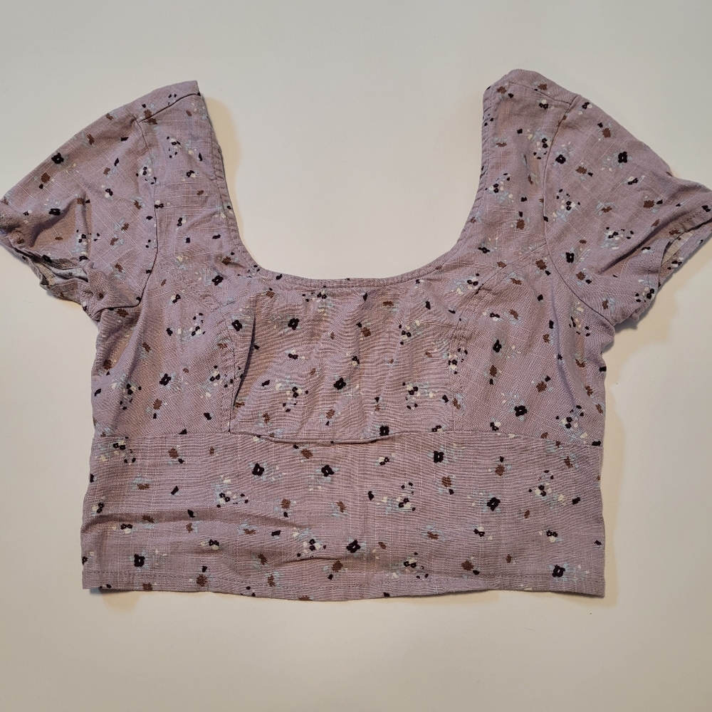 Lavender floral linen crop top